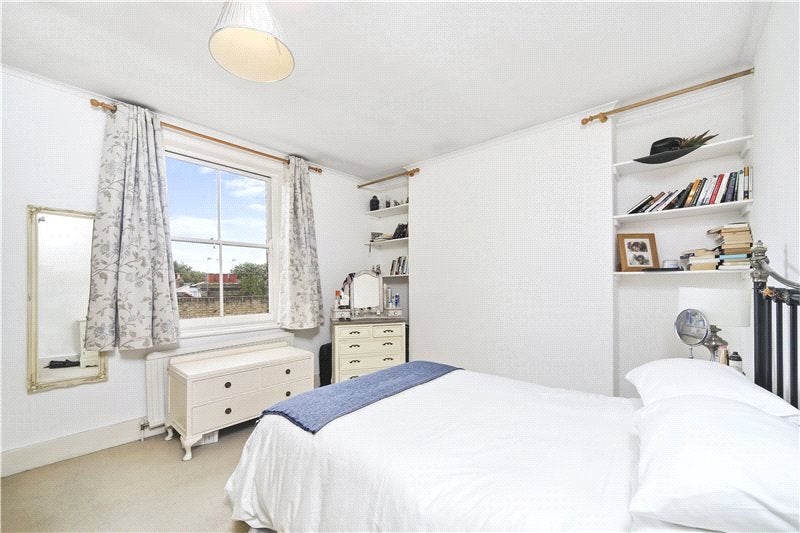 Flat Hammersmith Grove in Greater London