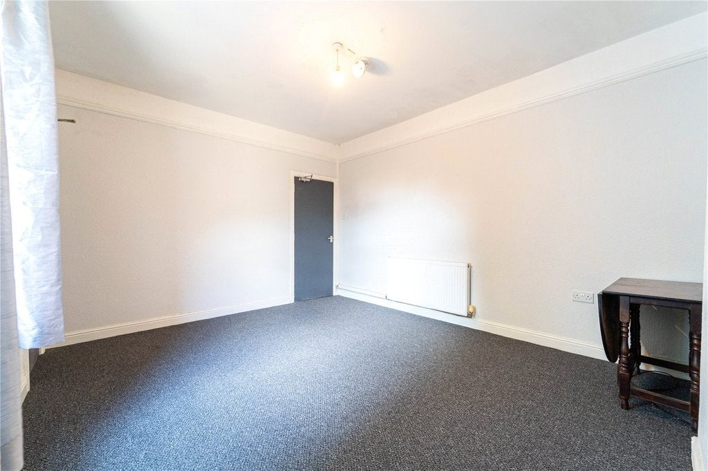 Flat Pershore Road in Birmingham