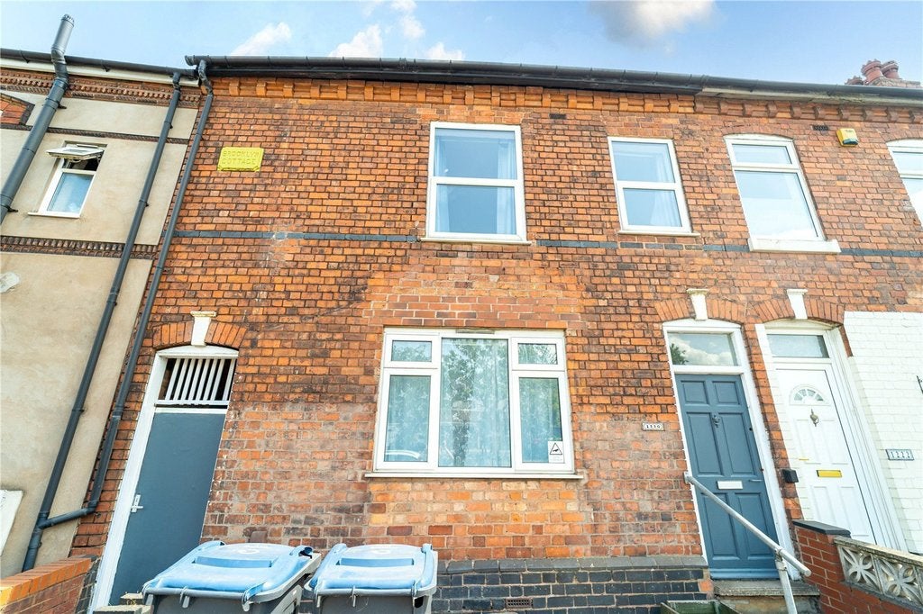 Flat Pershore Road in Birmingham