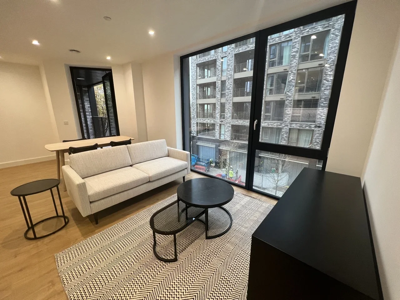 Flat Blair Street in Greater London
