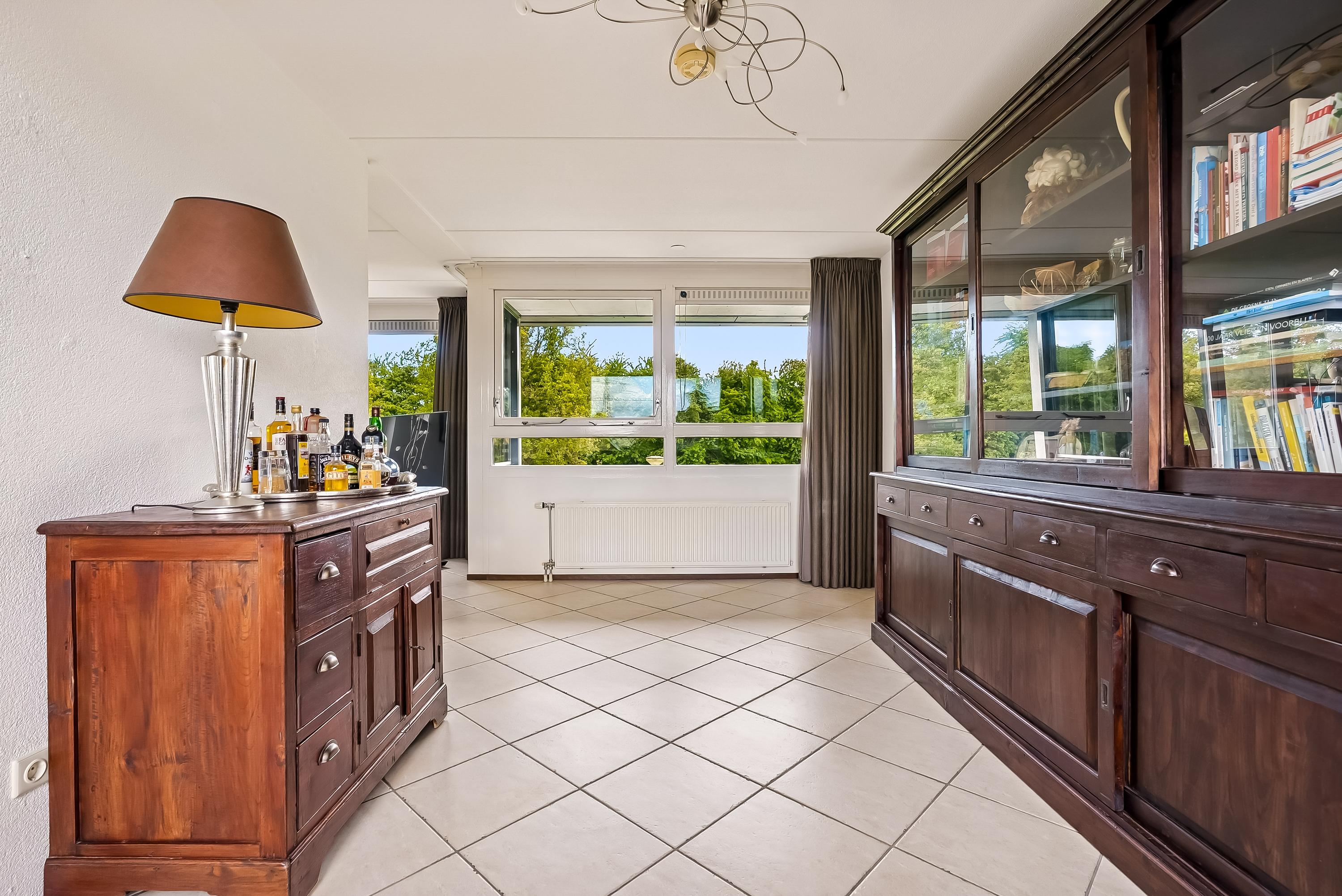Tussenwoning te koop: Carel Willinklaan 18, Almere
