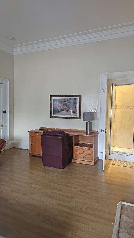 Room Queensferry Street in City of Edinburgh