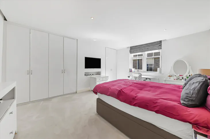 Flat Frognal in Greater London