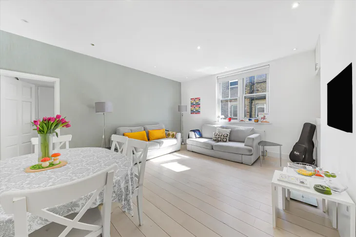 Flat Frognal in Greater London