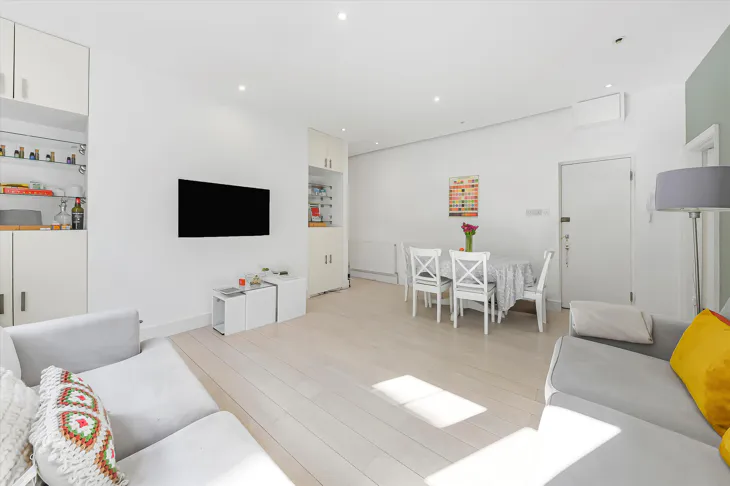 Flat Frognal in Greater London