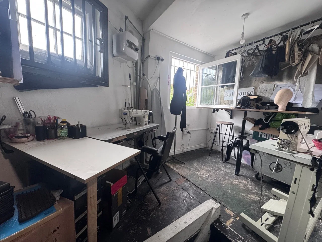 Flat Elwin Street in Greater London