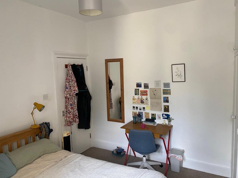 Room Freemantle Street in Greater London
