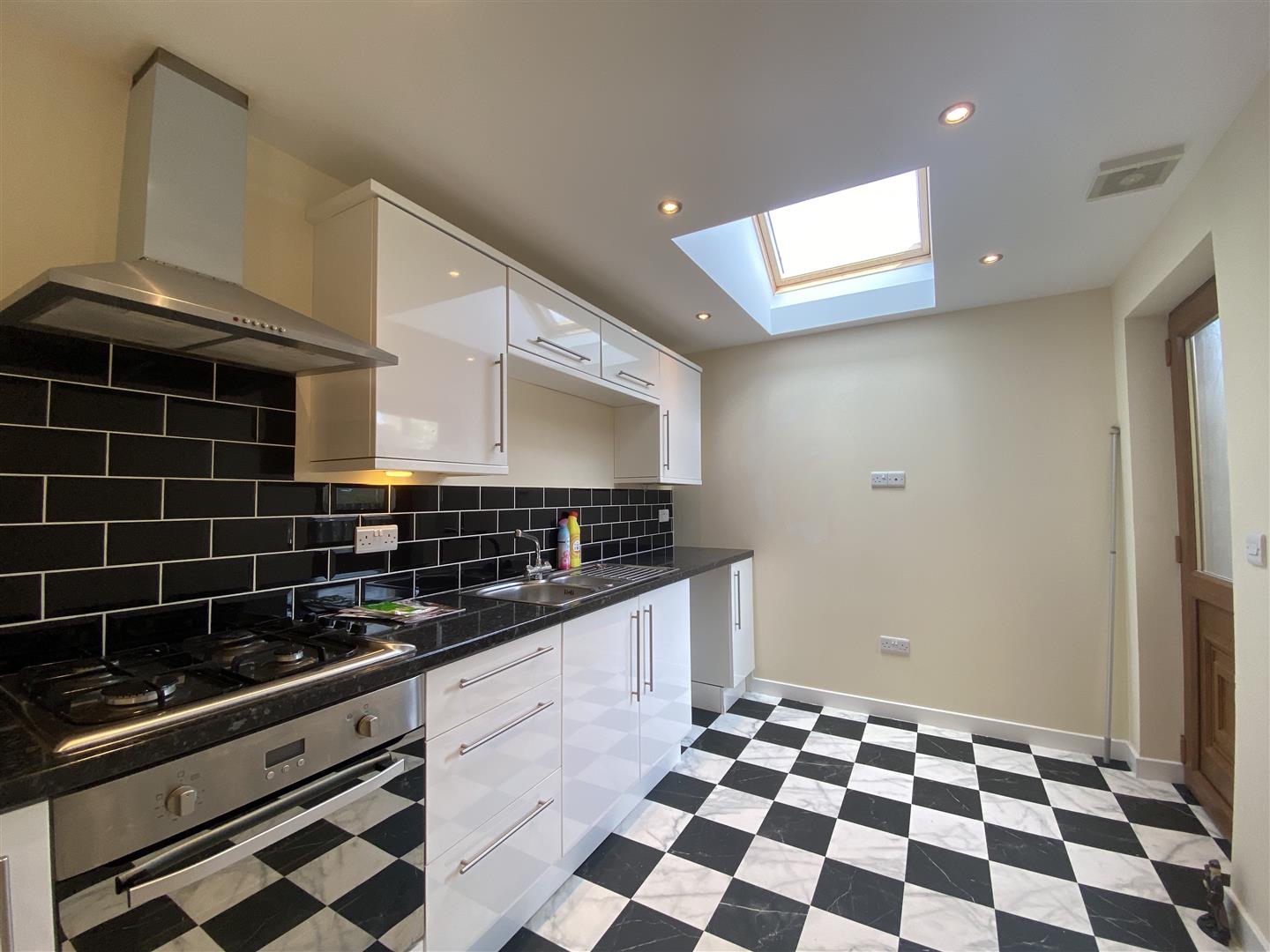 House Mid Street in Alyth