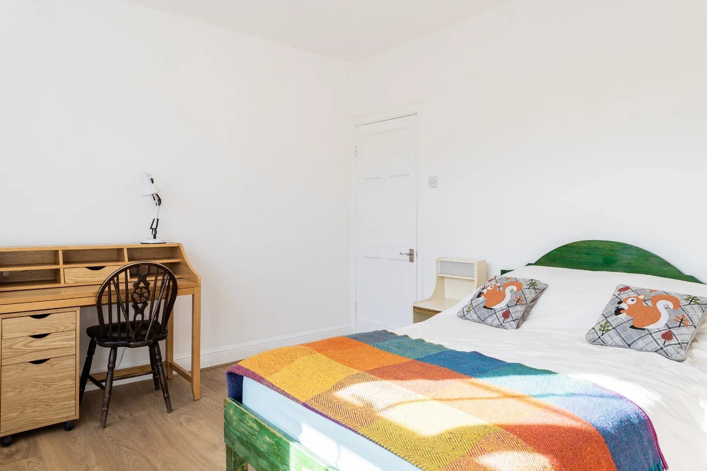 Flat Cranleigh Street in Greater London