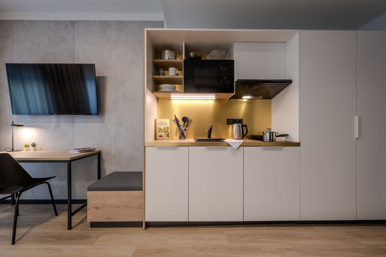 Wohnung Pestalozzistraße in Berlin