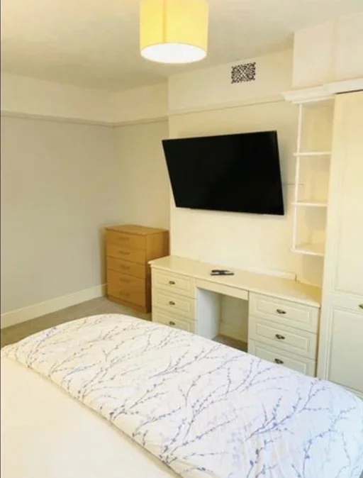 Room Norwich Avenue in Bournemouth