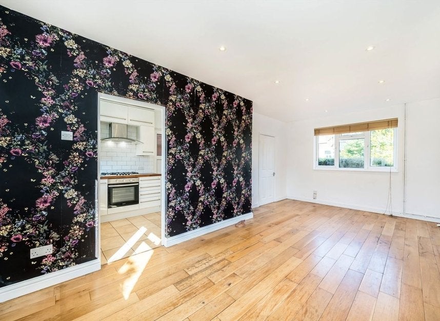 House Crewys Road in Greater London