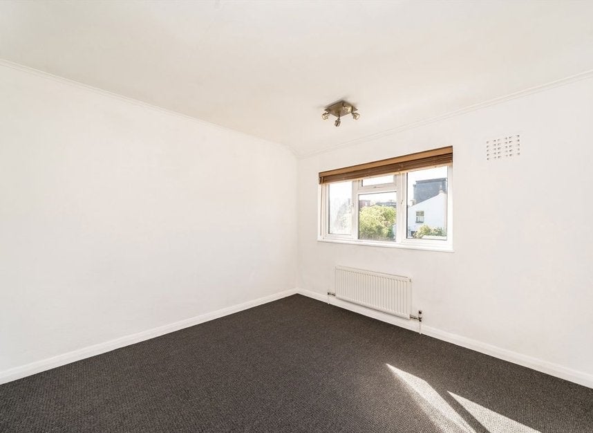 House Crewys Road in Greater London