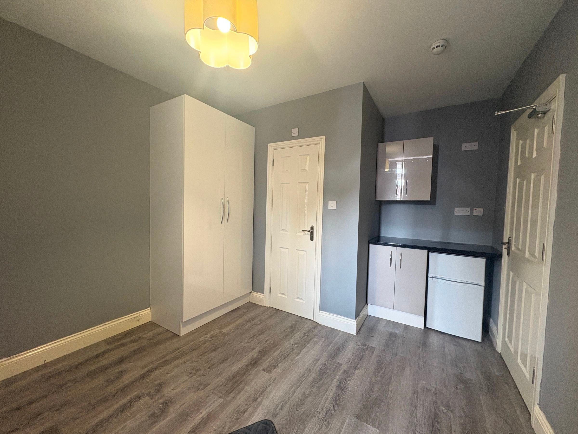 House Lancaster Walk in Greater London