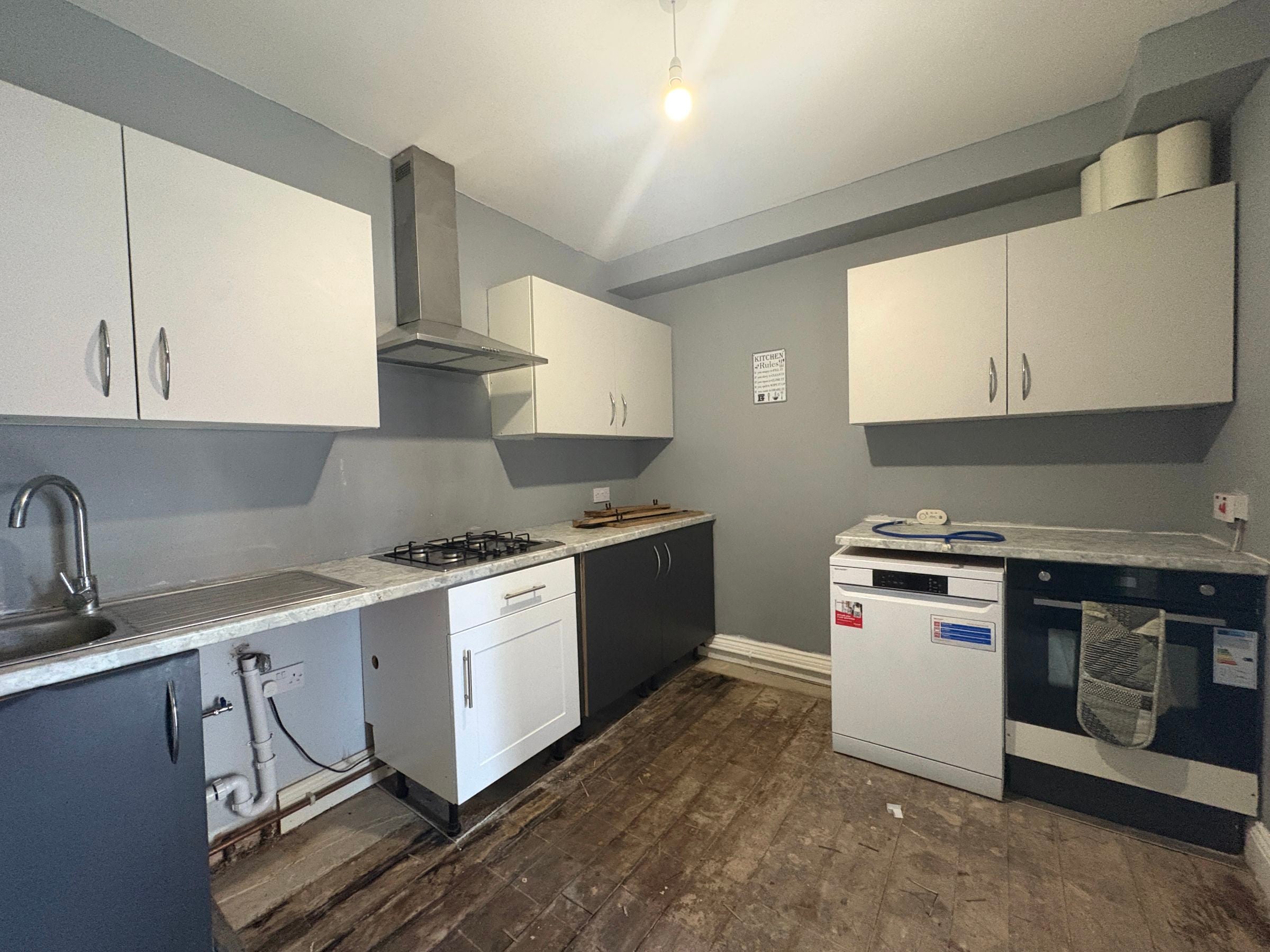 House Lancaster Walk in Greater London
