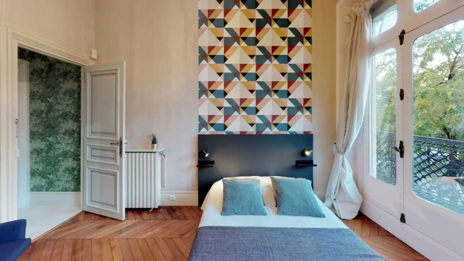 Flat Rue Papillon in Paris
