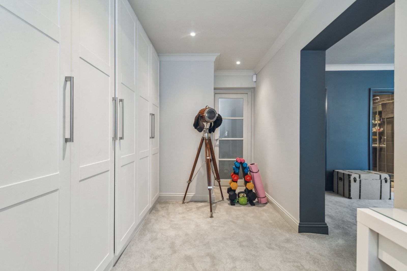 Flat Upper Richmond Road in Greater London