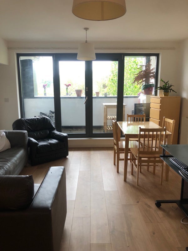 Room Triangle Road in Greater London
