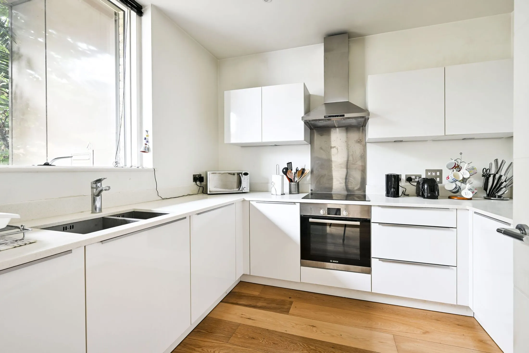 Flat Chichester Road in Greater London