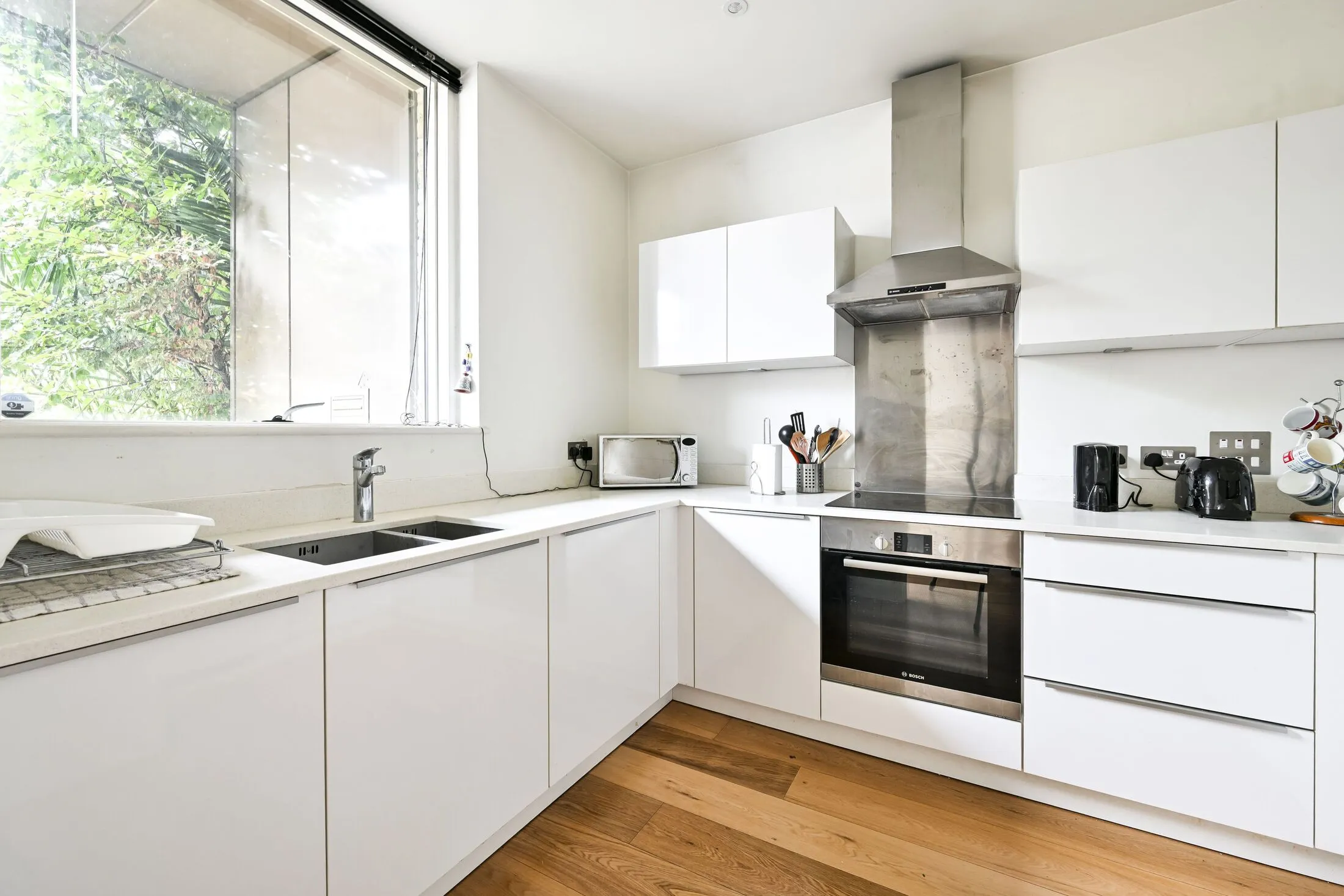 Flat Chichester Road in Greater London