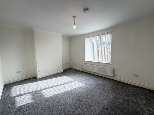 Flat Clifford Terrace in Chester-le-Street