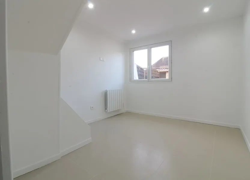 Appartement Chemin des Cornillards à Pont-Sainte-Maxence