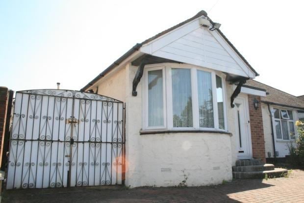 Room Caterham Avenue in Greater London