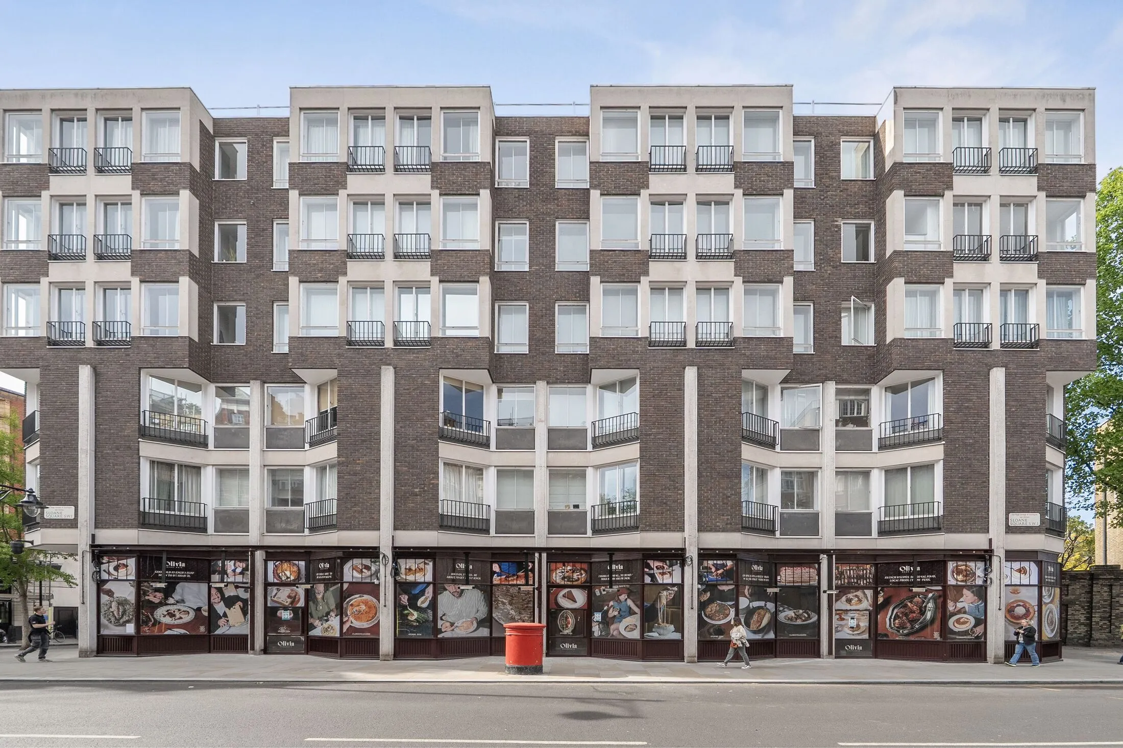 Flat Sloane Square in Greater London