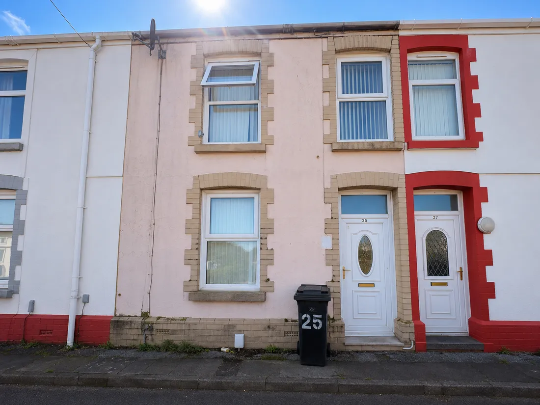 House Ruskin Street in Briton Ferry