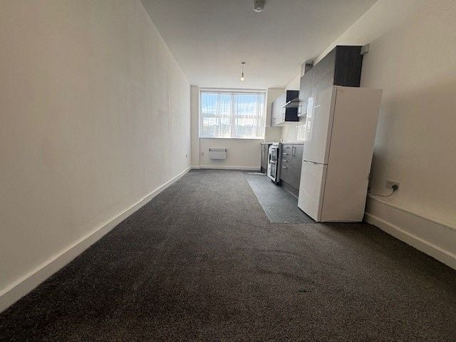 Flat Dallow Road in Luton