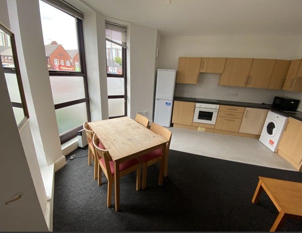 Flat Hathersage Road in Manchester