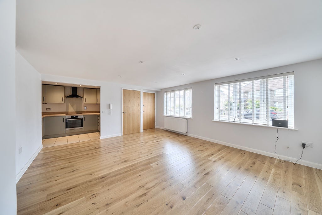 Flat Kelburne Road in Oxford