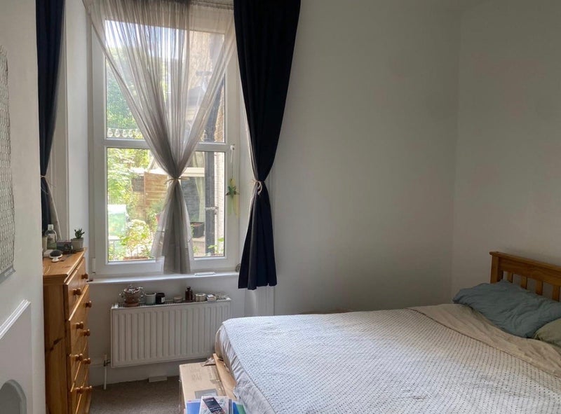 Room Freemantle Street in Greater London