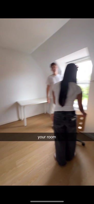 Room Wright Way in Bristol