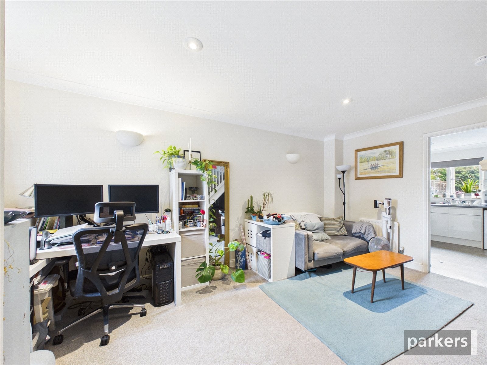 Flat Gooch Close in Twyford