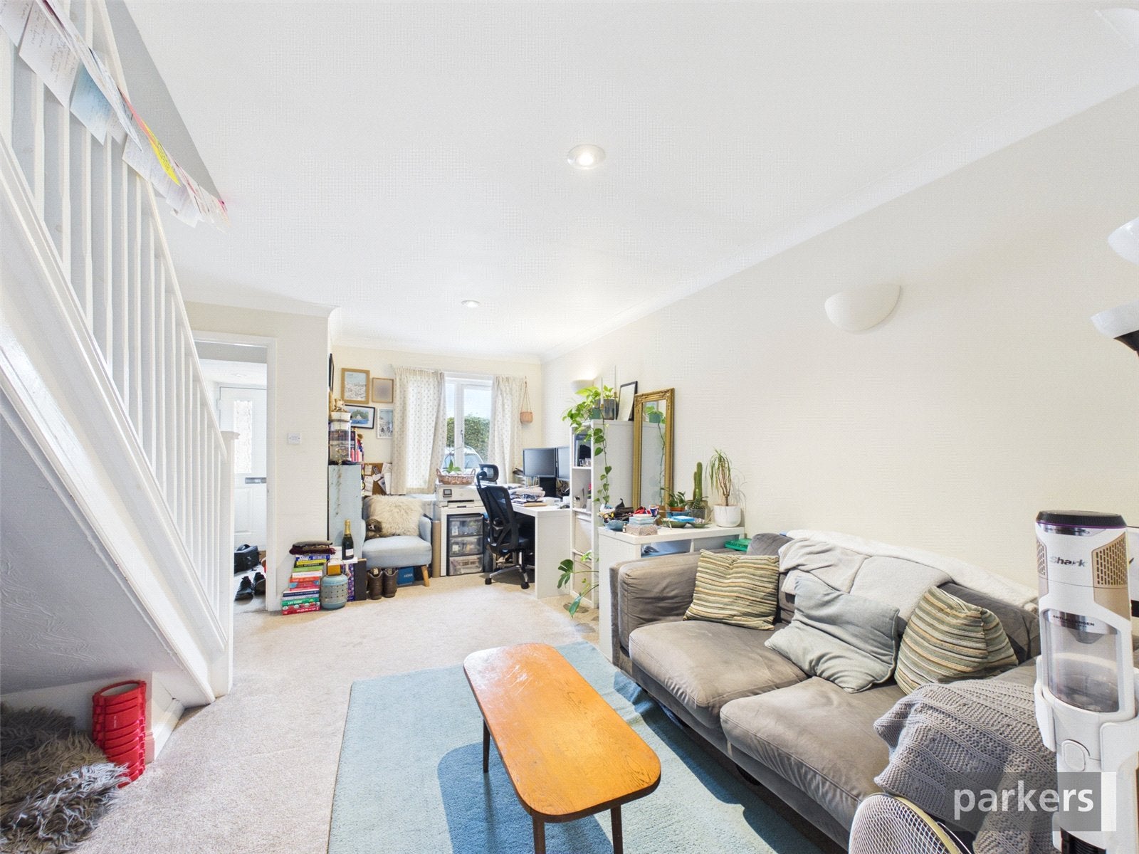 Flat Gooch Close in Twyford