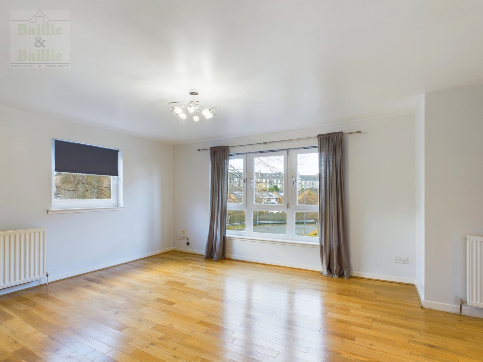 Flat Saucel Place in Paisley
