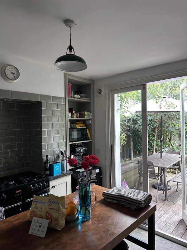 Room Mildmay Road in Greater London