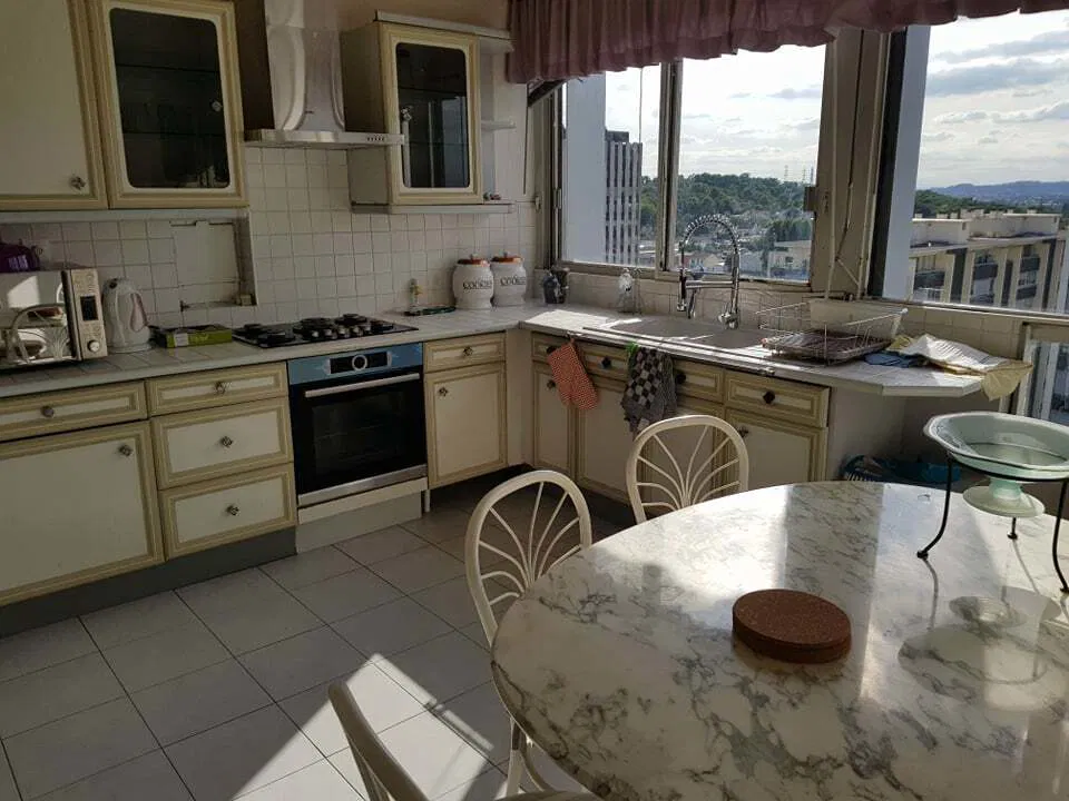 Appartement Place Jean Charcot à Sarcelles