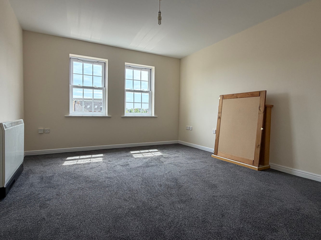 Flat Longchamp Drive in Ely