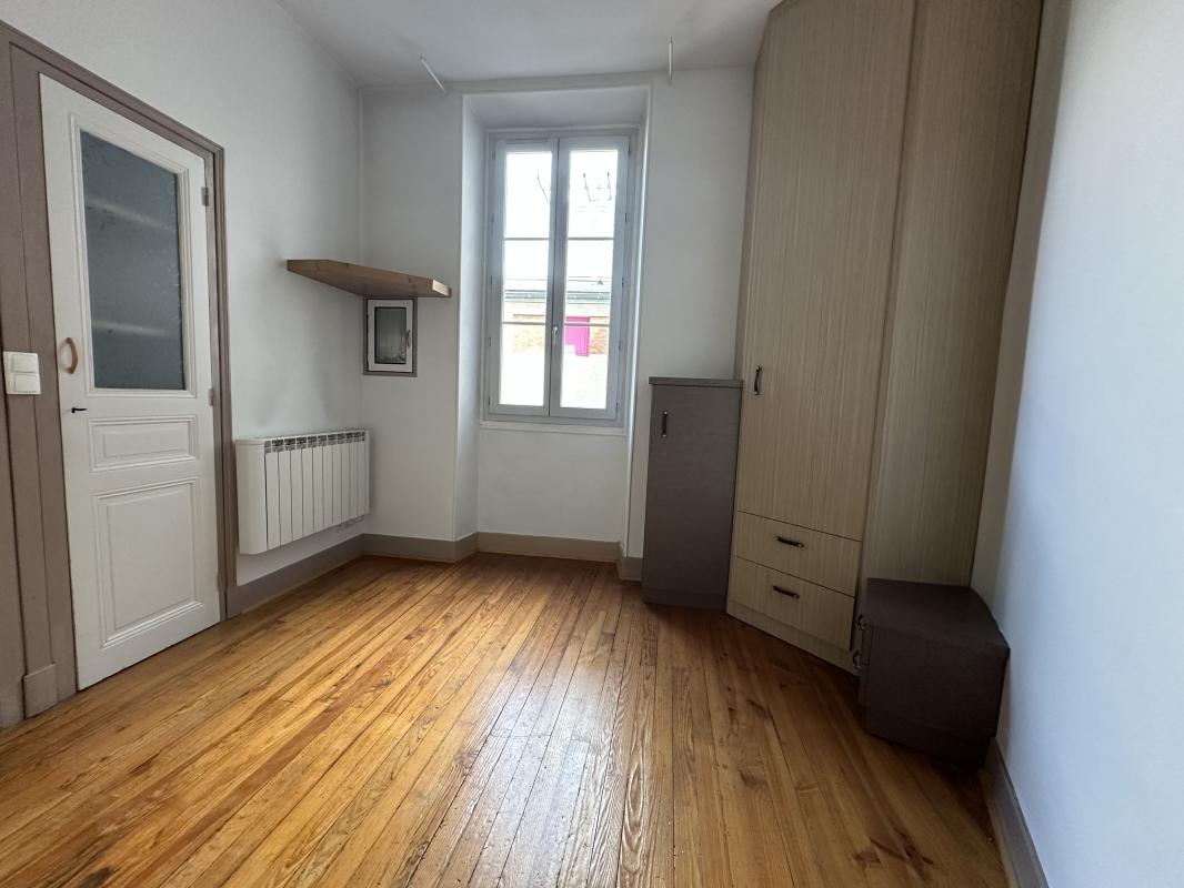 Flat Cour d'Honneur in Chambéry
