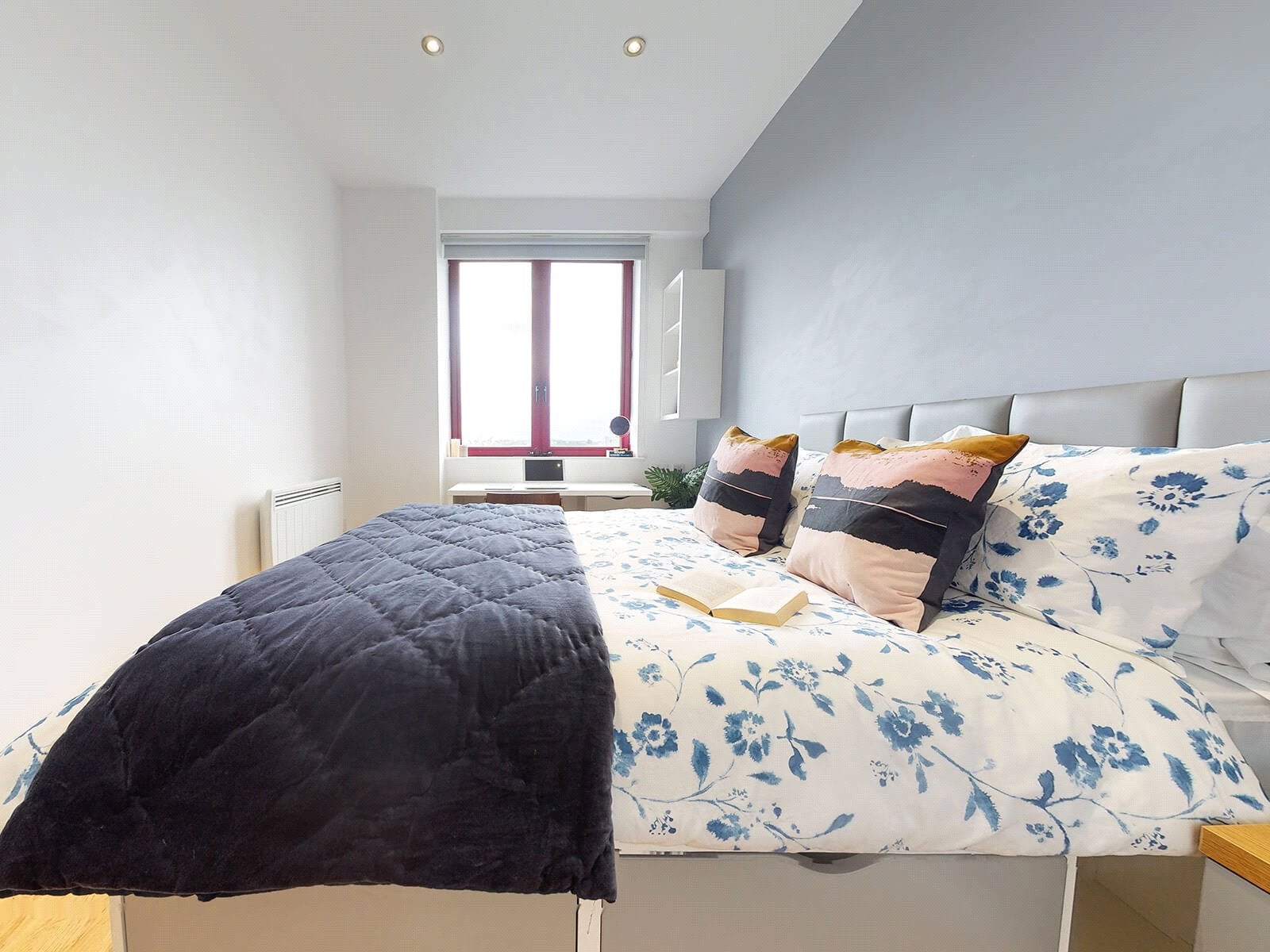 Flat Wade Lane in Leeds