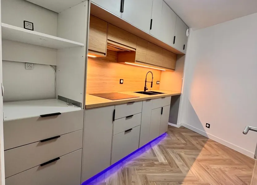 Appartement Rue Julien Lacroix à Paris