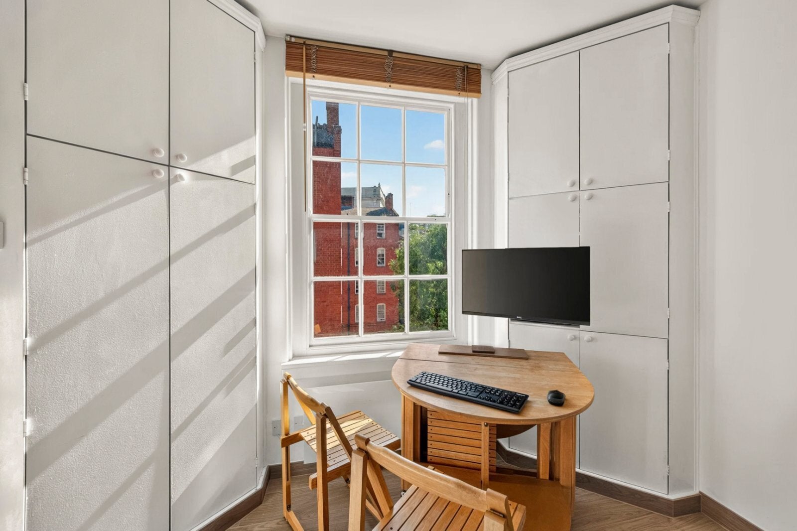Flat Martlett Court in City of Westminster