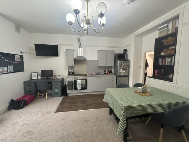 Room Greaves Road in Lancaster