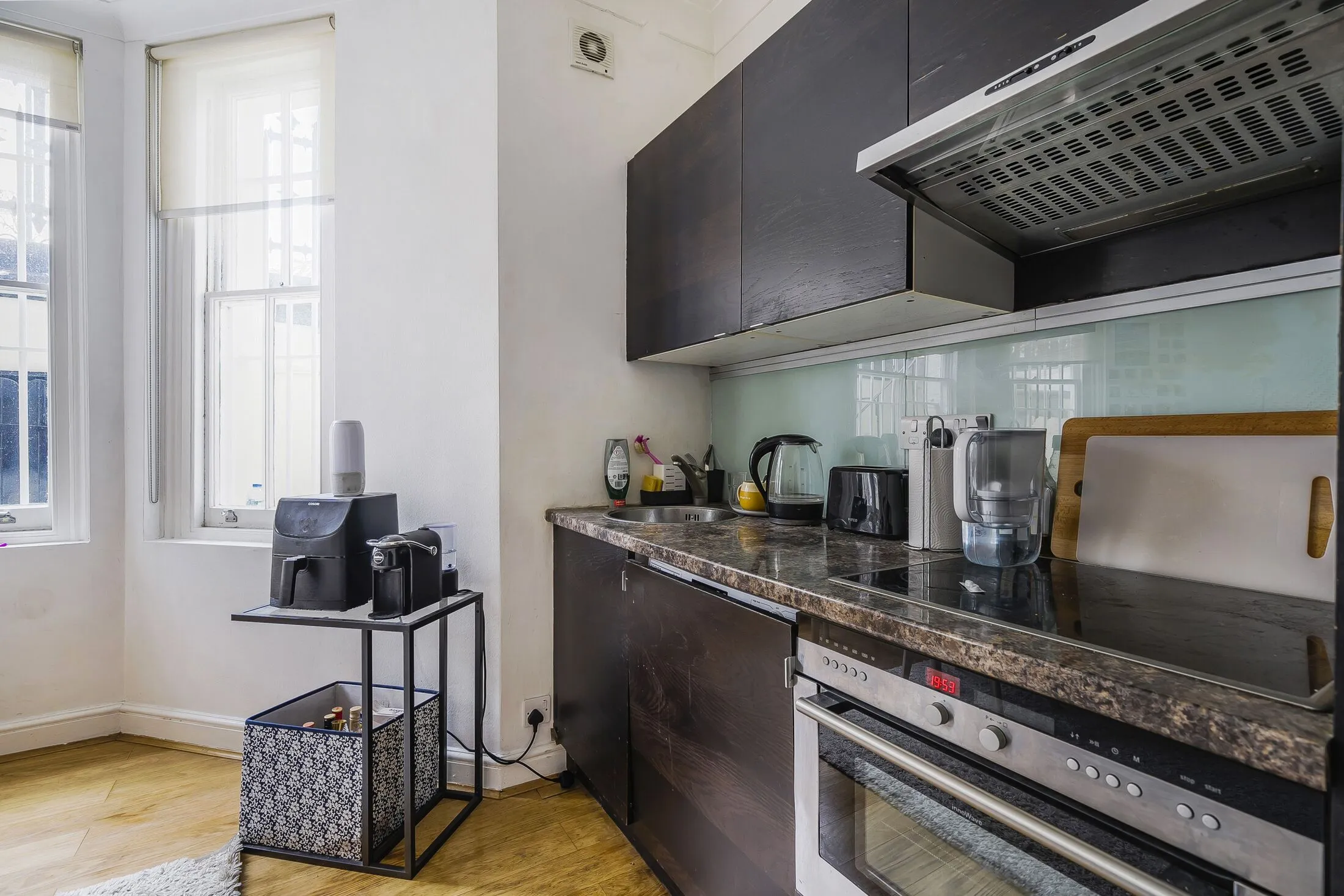 Flat Manson Mews in Greater London