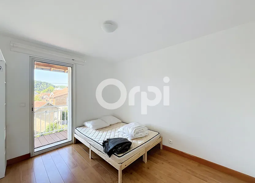 Appartement Chemin de la Fontaine des Malades à Périgueux