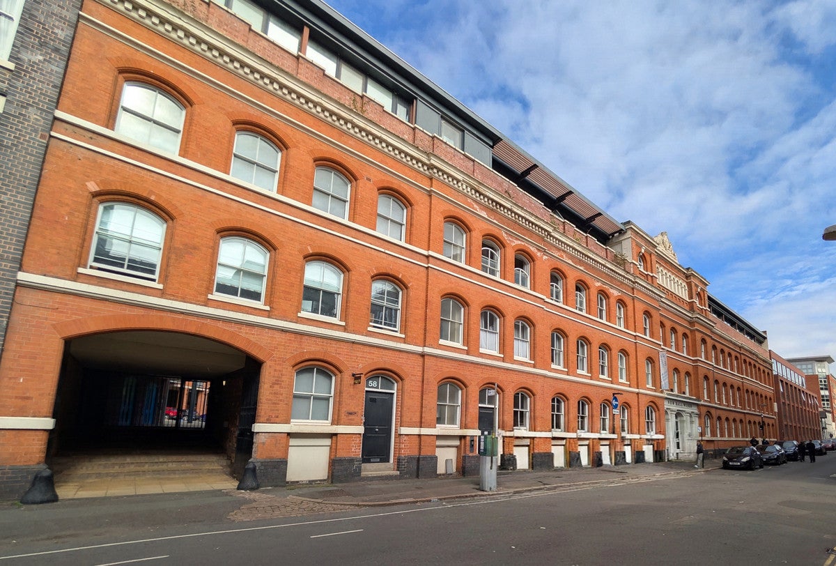 Flat George Street in Birmingham