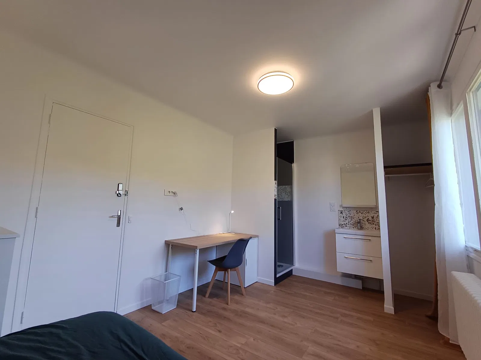Chambre Rue Parmentier à Saint-Maur-des-Fossés
