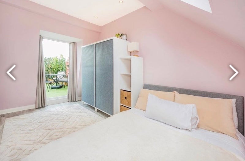 Room Comeragh Road in Greater London